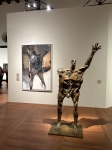 Franta-Statue main levée 2.jpeg